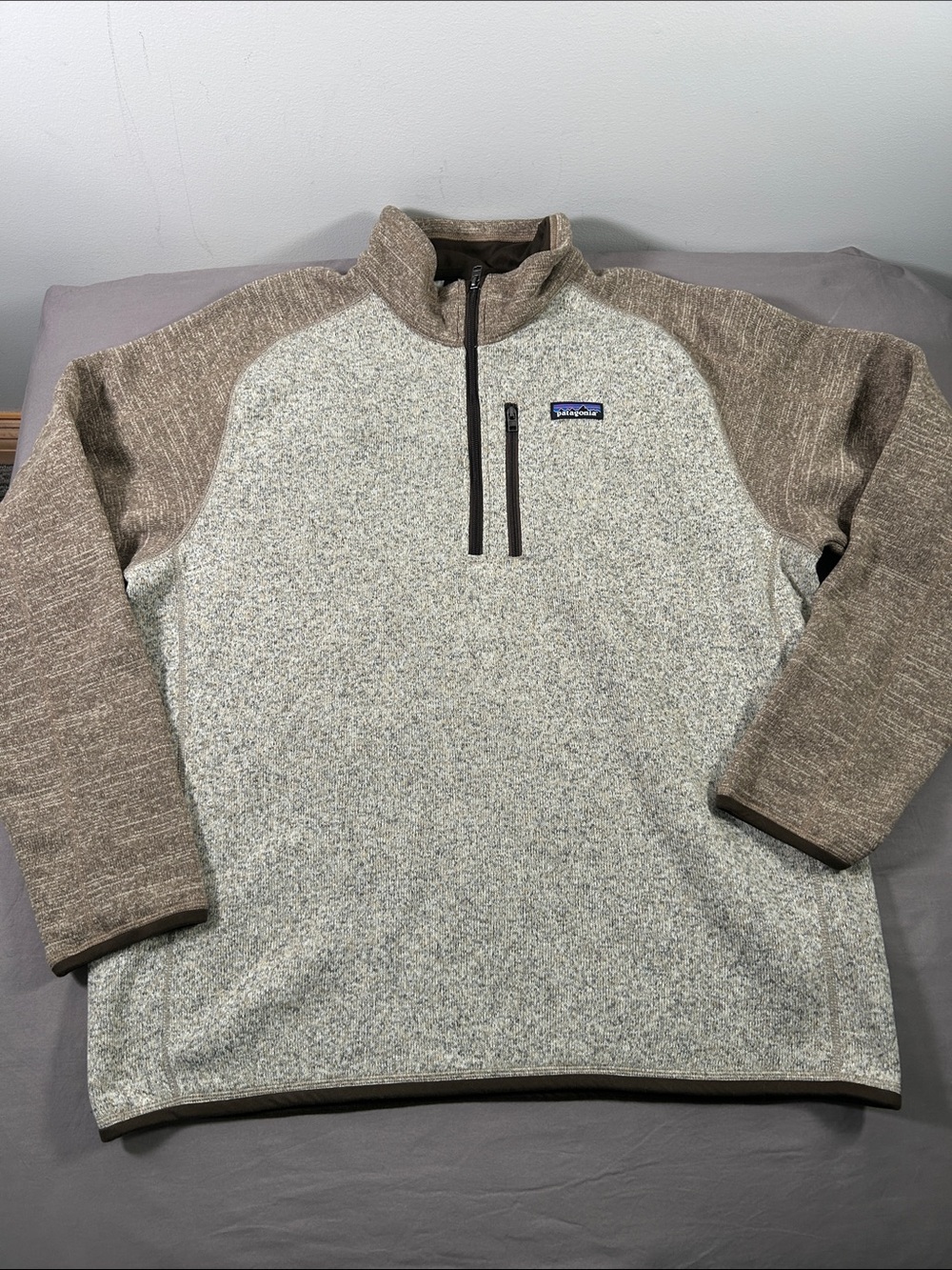 Patagonia Half-Zip Fleece Pullover in Cream & Brown